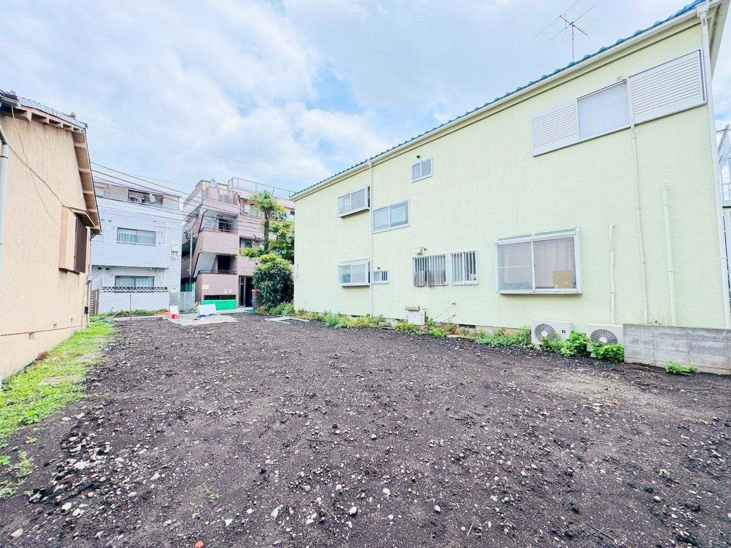 杉並区高円寺南3丁目／建築条件なし売地／13500万