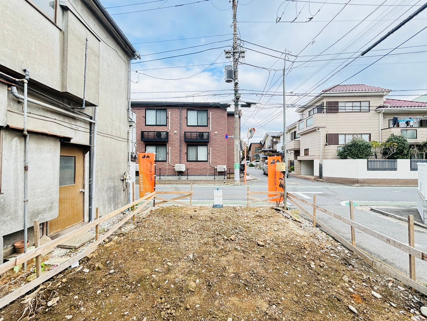 練馬区下石神井2丁目　新築一戸建て