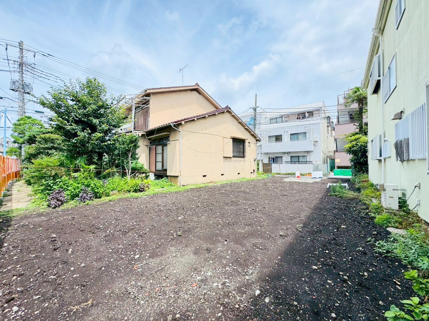 杉並区高円寺南3丁目／建築条件なし売地／13500万