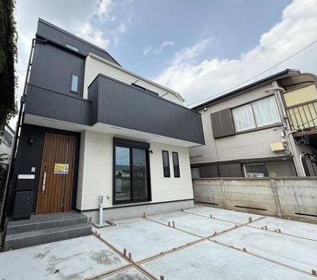 世田谷区北烏山4丁目／新築一戸建て／7980万