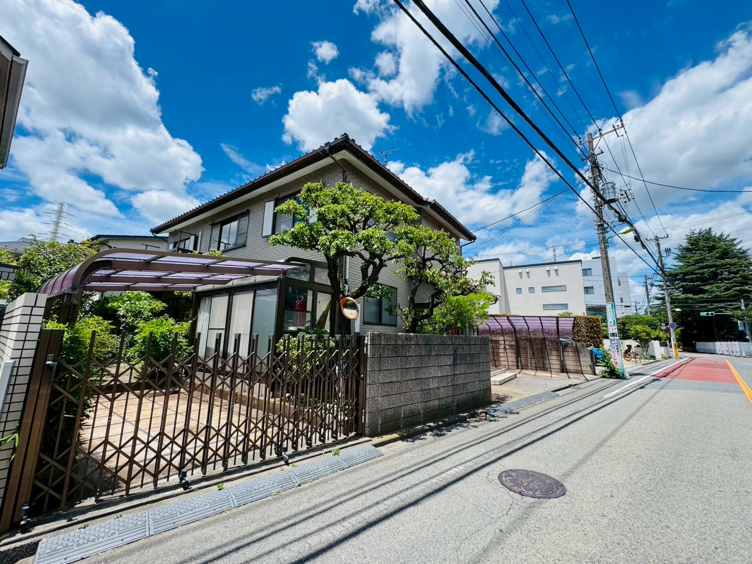 世田谷区成城8丁目／建築条件なし売地／19000万