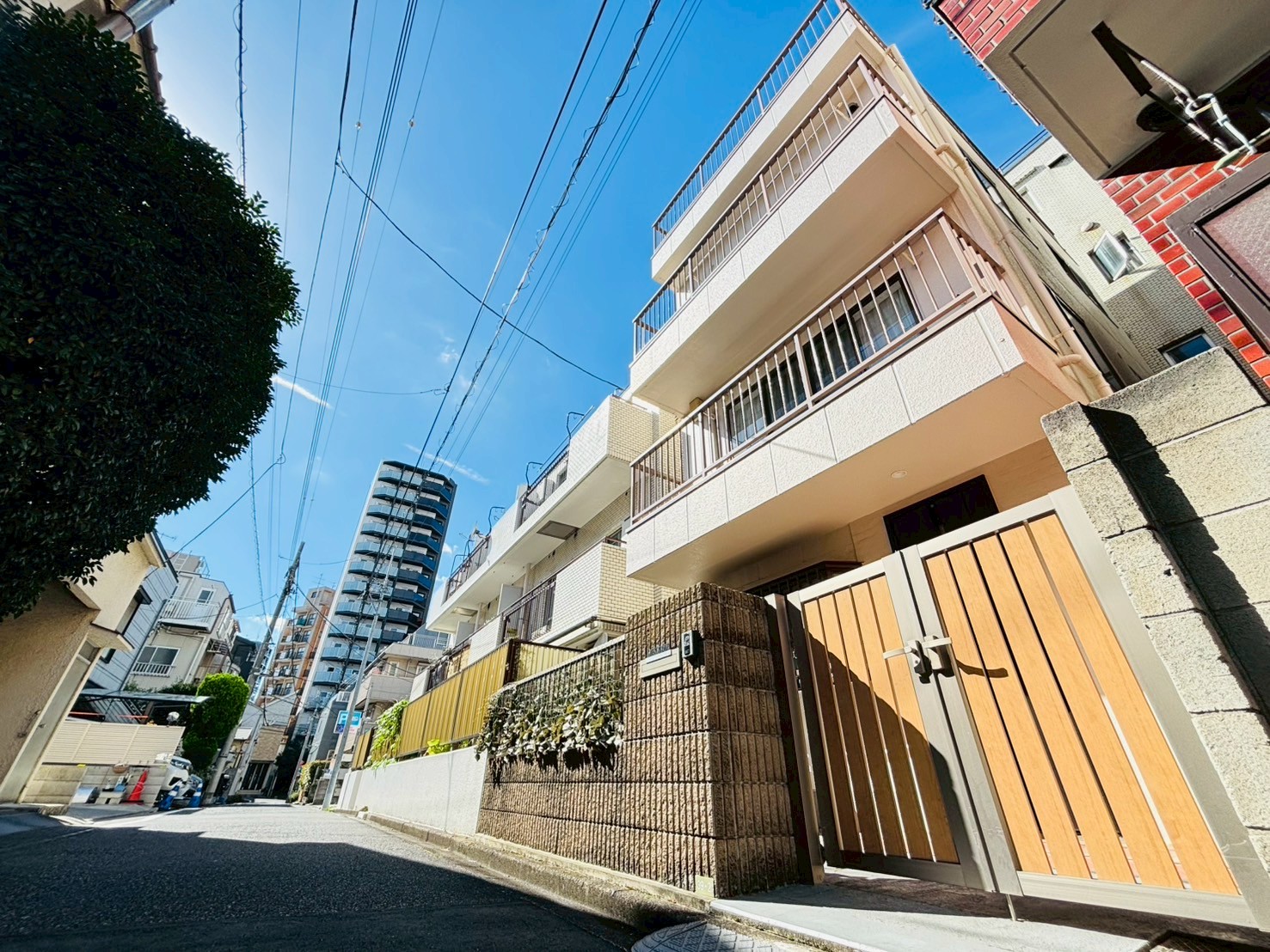 文京区本駒込5丁目／中古一戸建て／9980万