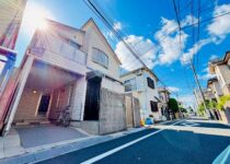 杉並区西荻北5丁目／中古一戸建て／7880万