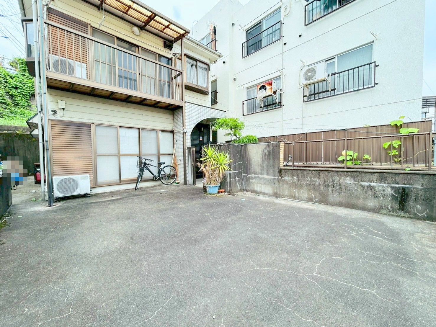 北区岸町2丁目／中古一戸建て(再建築不可)／4900万