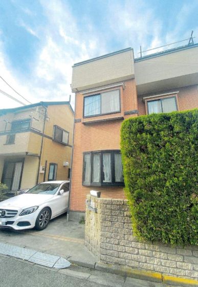 杉並区下高井戸4丁目／中古一戸建て／7450万