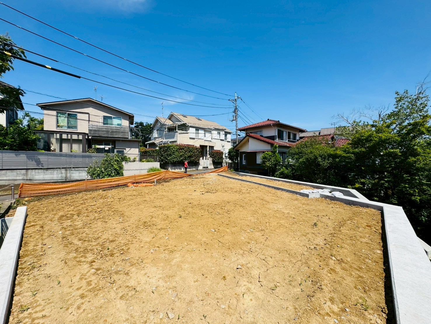杉並区成田西3丁目／売地／2区画／8500万円