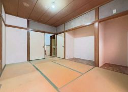 新宿区市谷加賀町2丁目/中古一戸建て/5680万