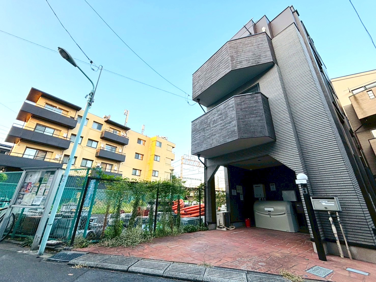 豊島区池袋本町1丁目/中古一戸建て(収益)/1億900万