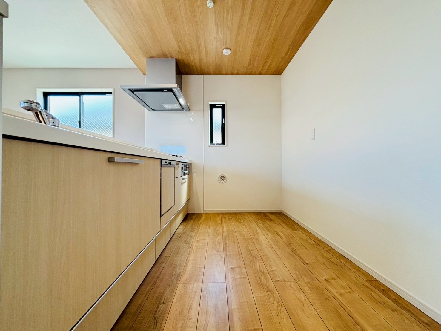 練馬区石神井町8丁目／新築一戸建て／1号棟7999万