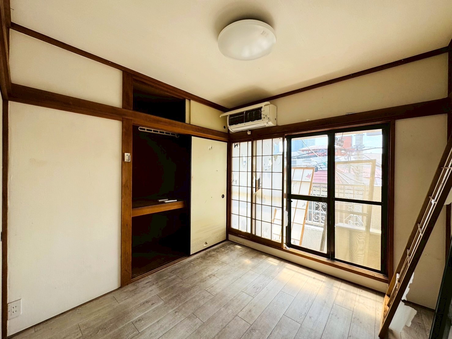 北新宿テラスハウス／新宿区北新宿2丁目／5980万