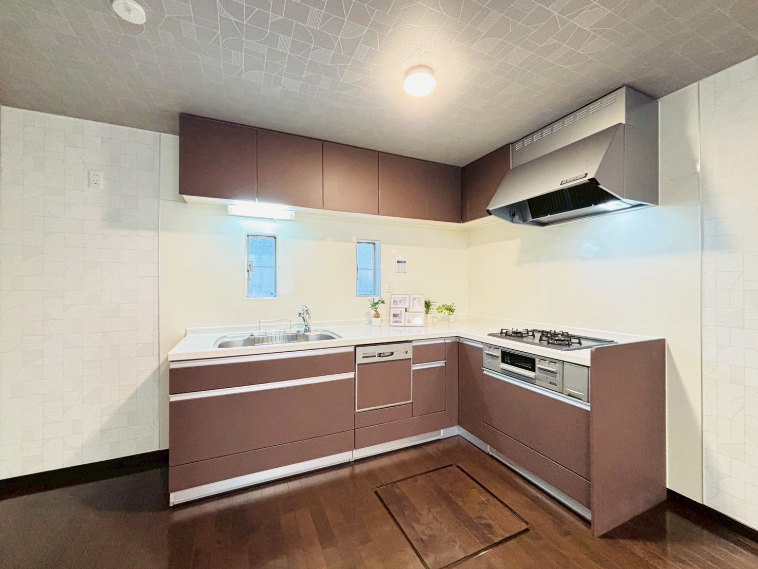 杉並区西荻北5丁目／中古一戸建て／7880万