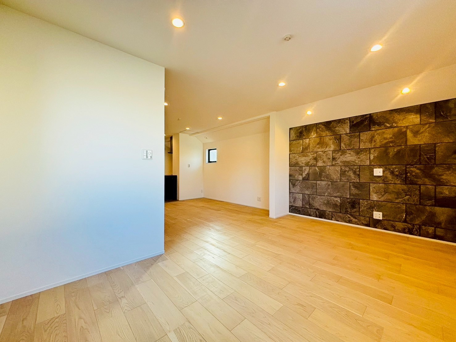 杉並区西荻北1丁目／新築一戸建て／9980万