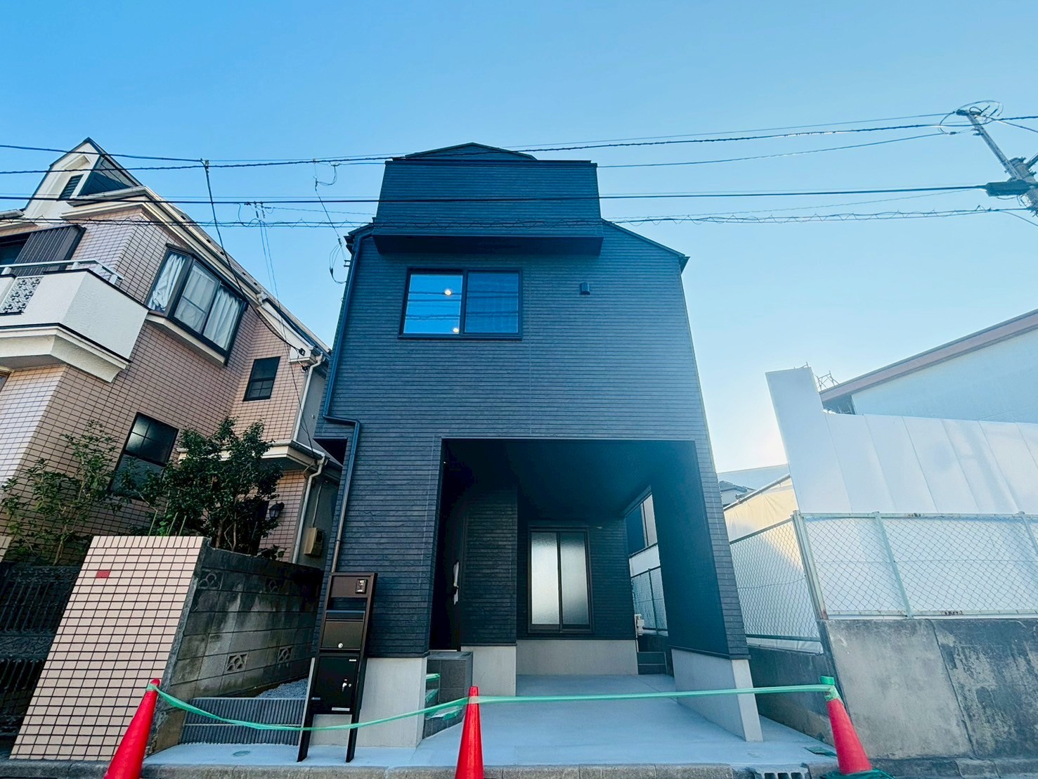 杉並区西荻北1丁目／新築一戸建て／9980万