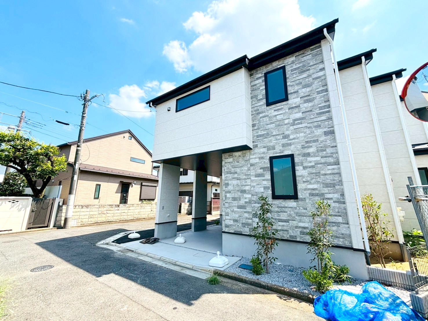 練馬区石神井町8丁目／新築一戸建て／1号棟7999万
