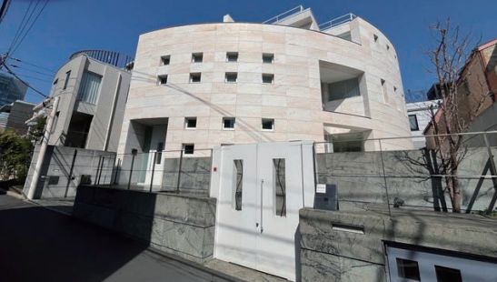 港区南青山4丁目　中古一戸建て