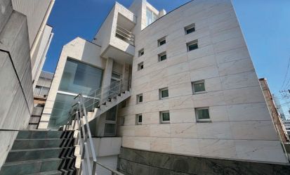 港区南青山4丁目　中古一戸建て