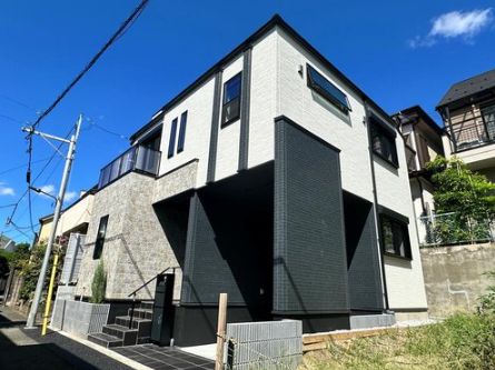 文京区小日向1丁目　新築一戸建て